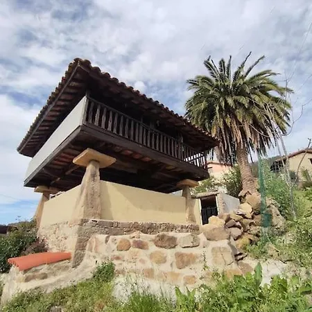 Casa Alicia Holiday home *